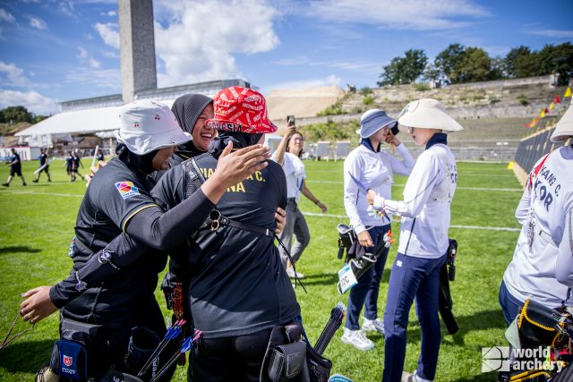 Sejarah Terjadi, Beregu Recurve Putri Indonesia Tundukkan Korea Selatan